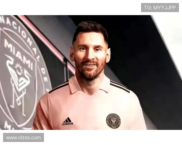 梅西离开巴黎后首次亮相迈阿密国际迎来新挑战 足球生涯再创新篇章