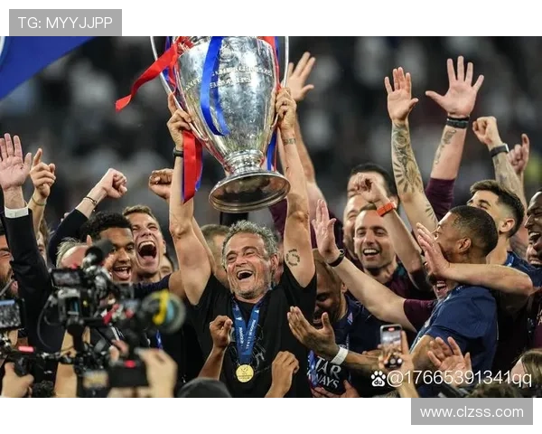 欧洲豪门转会风云再起国家队新星引爆足坛舆论热度持续攀升势头中